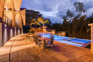 Πισίνα στο ή κοντά στο Kawa Bamboo Retreat