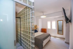 Μια τηλεόραση ή/και κέντρο ψυχαγωγίας στο Casa Iglesia