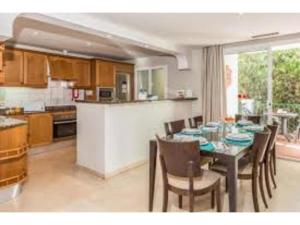 Køkken eller tekøkken på Alanda Club Marbella