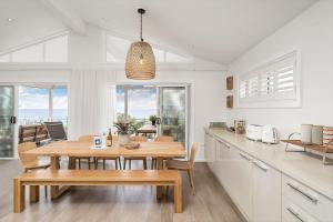 Gallery image of Drift - Ocean & Panoramic Views At Coledale in Coledale +41 photos