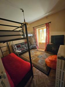 Una cama o camas en una habitación de Gite du menuisier