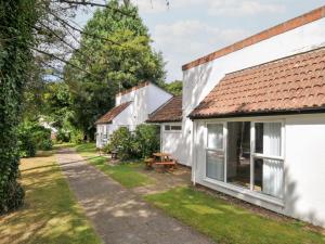 Hoone, kus puhkemaja asub