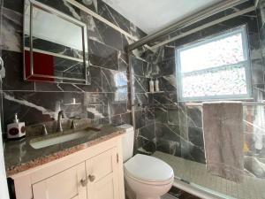 Φωτογραφία από το άλμπουμ του Hidden Gem -Titusville-Space Ctr, Bioluminescence σε Mims