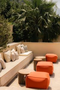 Uma área de estar em Adiya Signature Hotel - Adults only