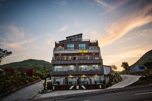 Γενική θέα στο βουνό ή θέα στο βουνό από  αυτός ο ξενώνας