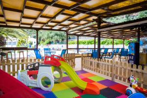 Fotografie z fotogalerie ubytování Metaxatos Apartments v destinaci Lassi