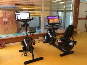 Fitness centrum a/nebo fitness zařízení v ubytování Hôtel Les Bains d'Ovronnaz