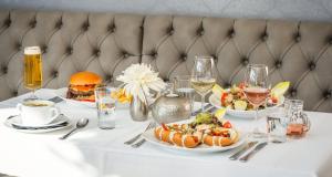 Comida en el hotel o alrededores