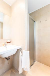 A bathroom at Hotel Villa Ombrosa