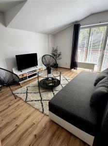 Μια τηλεόραση ή/και κέντρο ψυχαγωγίας στο Apartmán Fox 12