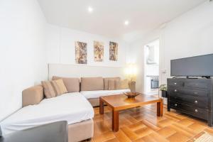 Gallery image of HomeHolidaysRentals Arlene in Calella