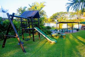 Herní místnost nebo prostor pro děti v ubytování The Waves Beachfront Stay - Gleneagles