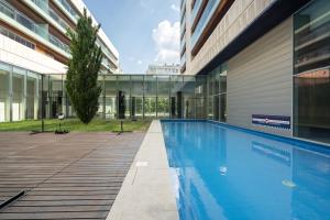 Bazén v ubytování Alia Apartment nebo v jeho okolí