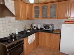 Η κουζίνα ή μικρή κουζίνα στο Agroturystyka Pod Podkową +75 φωτογραφίες