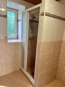 Koupelna v ubytování Ubytování uprostřed Evropy + 20 fotografií