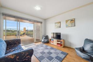 Гостиная зона в Villa with resort amenities