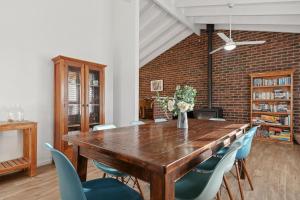 Φωτογραφία από το άλμπουμ του Slow MOcean Beach Retreat σε Ledge Point