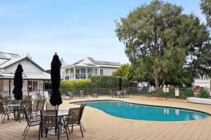 Πισίνα στο ή κοντά στο Reef View, Ledge Point beachfront
