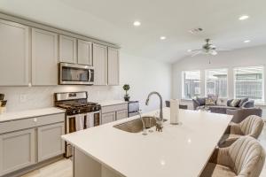 Fotografie z fotogalerie ubytování Fenced Yard and Home Office Quiet Home in Richmond v destinaci Richmond