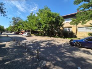 Nabolaget omkring lejligheden eller i nærheden