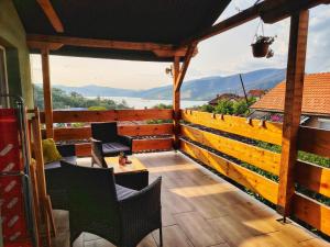 Nespecifikovaný výhled na hory nebo výhled na hory při pohledu z apartmánu