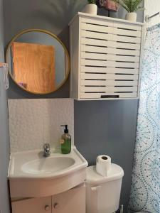 Koupelna v ubytování CABAÑA F&A Natales + 3 fotografie