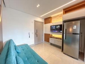 Μια τηλεόραση ή/και κέντρο ψυχαγωγίας στο Studio Cristal