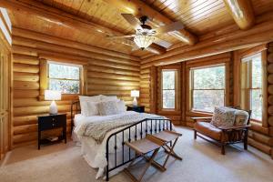 Posezení v ubytování Bow Canyon Oasis #513