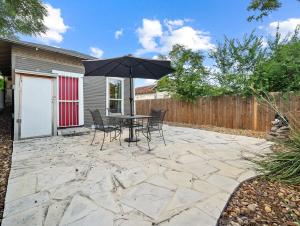 Gallery image of 6 min from River center mall and hospital in San Antonio