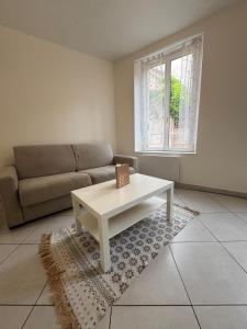 Imagen de la galería de Home Up P0, en Pontoise