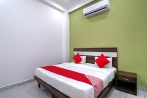 Gallery image of Hotel O White House in Farrukhnagar +31 photos