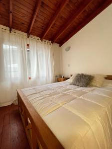 Ένα ή περισσότερα κρεβάτια σε δωμάτιο στο Apart AlemDuplex