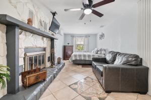 Χώρος καθιστικού στο PRIVATE STUDIO