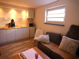 Η κουζίνα ή μικρή κουζίνα στο Cozy Apartment with Garden