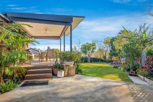 Gallery image of Erina Garden Retreat in Picketts Valley