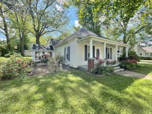 En have udenfor The Yellow Cottage By Tims Ford Lake