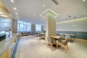 Posezení v ubytování Home Inn Neo Zhuji Zhejiang Agriculture and Forestry University