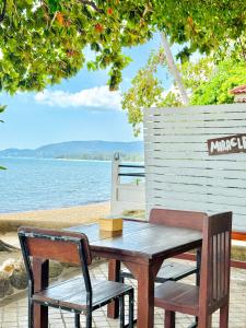 Gallery image of Chill Inn Lipa Noi Hostel and Beach Cafe in Koh Samui 