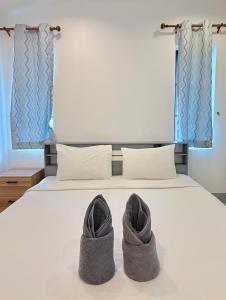 Gallery image of Chill Inn Lipa Noi Hostel and Beach Cafe in Koh Samui 