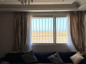 Billede fra billedgalleriet på 2P apartment, sea and pool i Bouznika