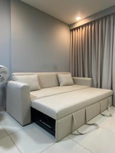 Χώρος καθιστικού στο 1Br Sora Gardens1