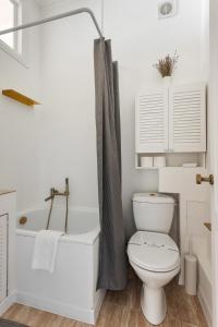 Ένα μπάνιο στο Odesa Black Sea +4 φωτογραφίες