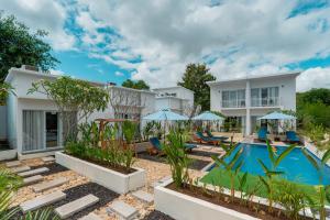 Πισίνα στο ή κοντά στο Bella Belly Cottage By Bali Cabin