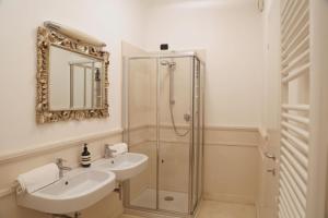 Φωτογραφία από το άλμπουμ του Casa Gherardi - Delizioso ed elegante appartamento in centro storico στη Σενιγκάλια