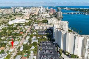 Nespecifikovaný výhled na destinaci Palm Beach nebo výhled na město při pohledu z apartmánu