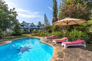 Piscina a Allamanda Boutique Hostel o a prop