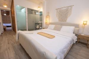 Voodi või voodid majutusasutuse הפנינה הרומנטית - 2 צימרים מהממים עם ג'קוזי ובריכה מחוממת משותפת toas