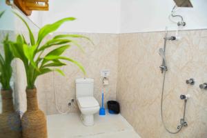 Ένα μπάνιο στο Arugambay Surf Centre