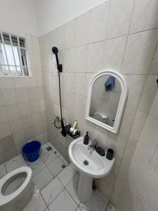Ένα μπάνιο στο Hôtel Charles