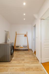Gambar di galeri bagi Splendide 80m2 - 2 Chambres - 5,10min Plages & Gare & Palais des Festivals - Air conditionné di Cannes +20 gambar